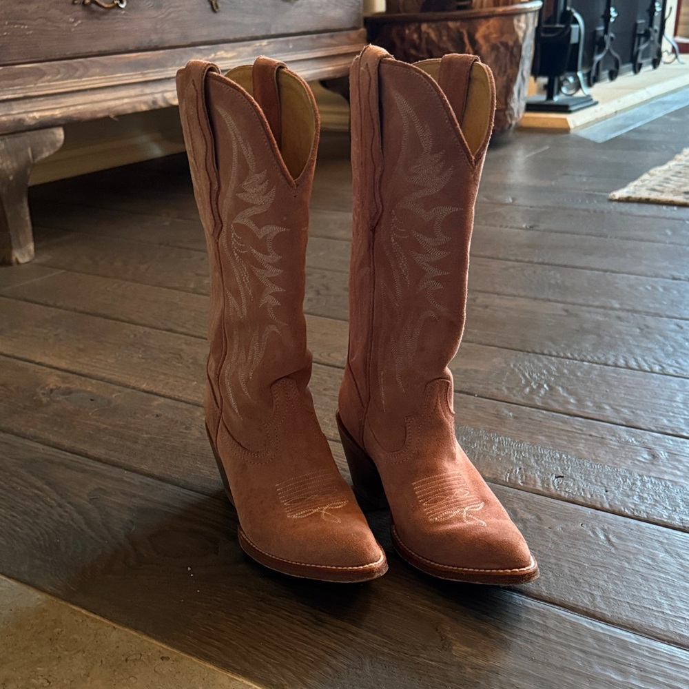 Women's Dusty Pink Suede Western Cowboy Boots - 7.5 LIKE NEW